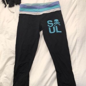SoulCycle Lululemon Cropped Legging